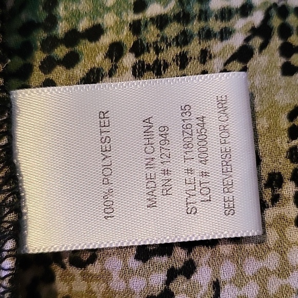 FLORAL & IVY large flowy blouse - Picture 4 of 5